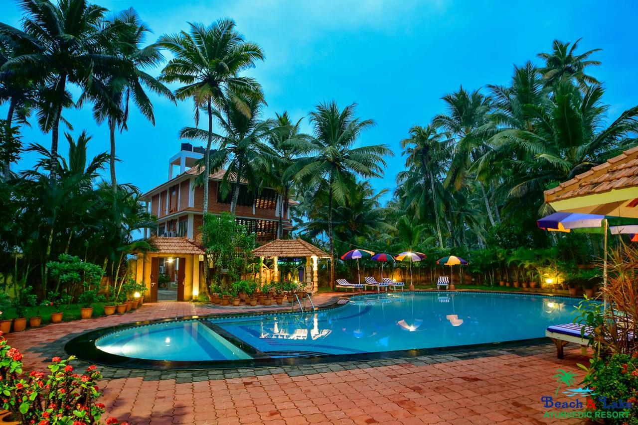 Beach And Lake Ayurvedic Resort, Kovalam Esterno foto