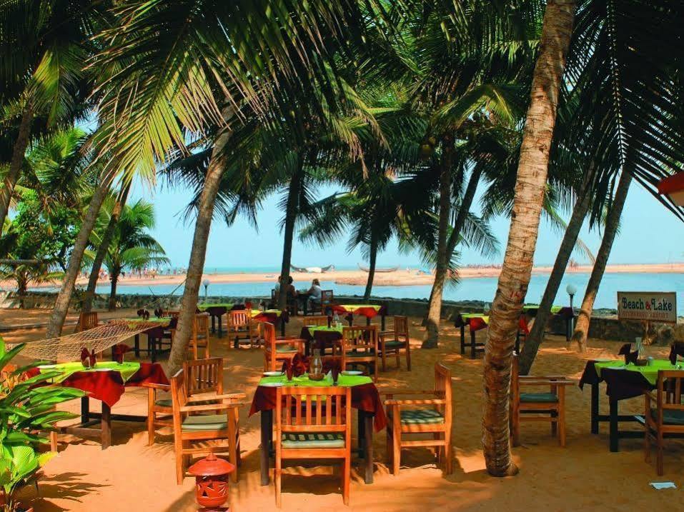 Beach And Lake Ayurvedic Resort, Kovalam Esterno foto