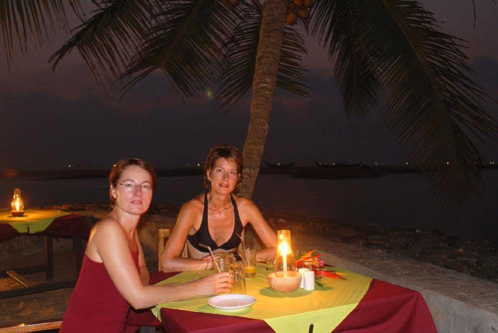 Beach And Lake Ayurvedic Resort, Kovalam Esterno foto